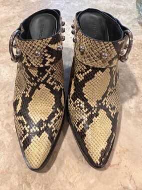 Rebecca Minkoff Snakeprint Pointed 3in heel mules in Tan and Black. Never worn.